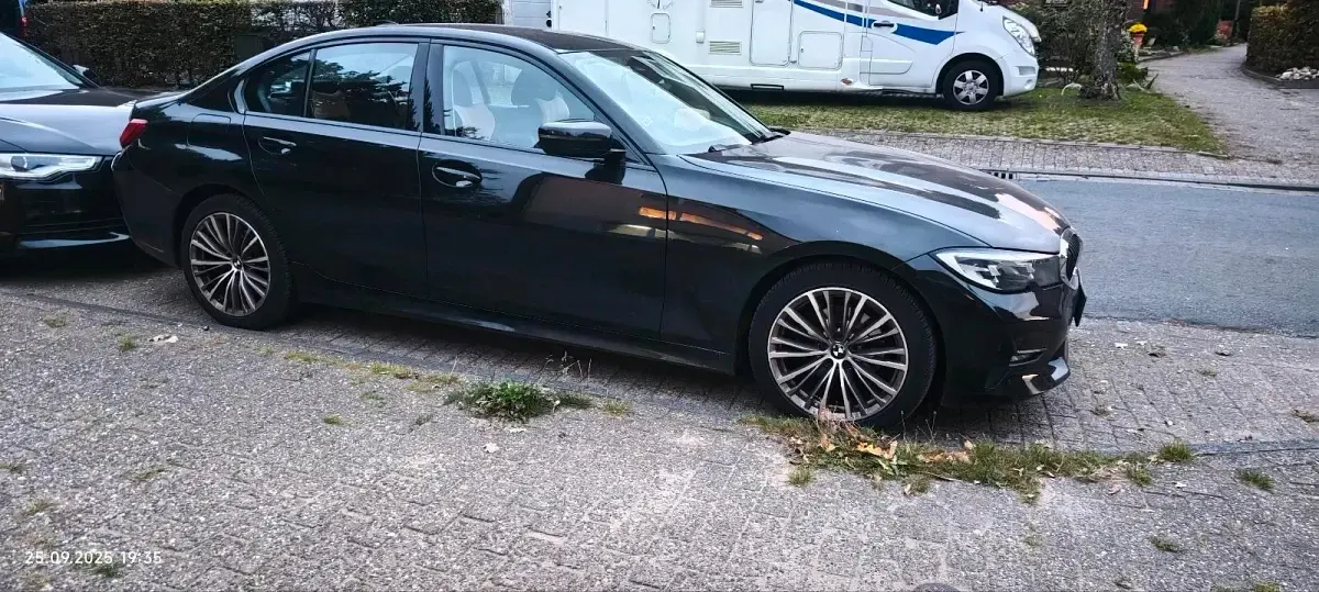 Gebraucht BMW 320 M Sport 190 PS (139 kW) 2020 Schwarz Limousine