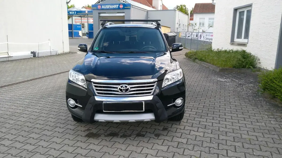 Gebraucht Toyota RAV4 150 PS (110 kW) 2011 Schwarz SUV