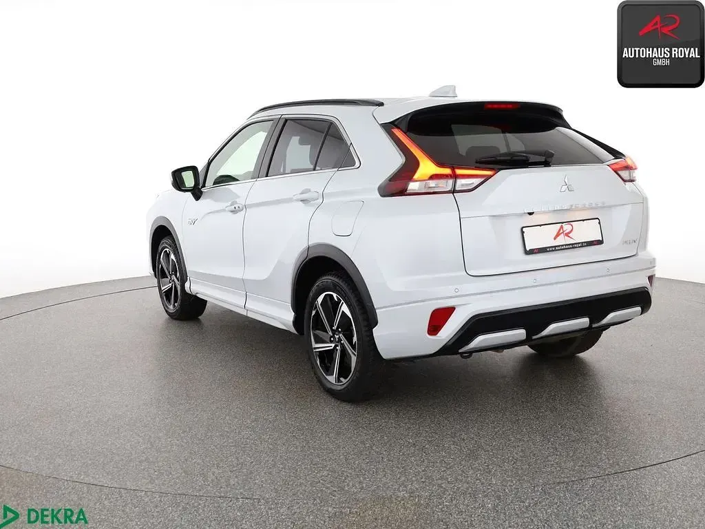 Gebraucht Mitsubishi Eclipse Cross Select 188 PS (138 kW) 2022 Titanweiss SUV