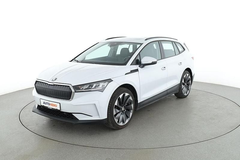 Weiß Gebraucht 2023 Skoda Enyaq iV Loft SUV | 26.780 € (Superpreis) - Bild 1/3