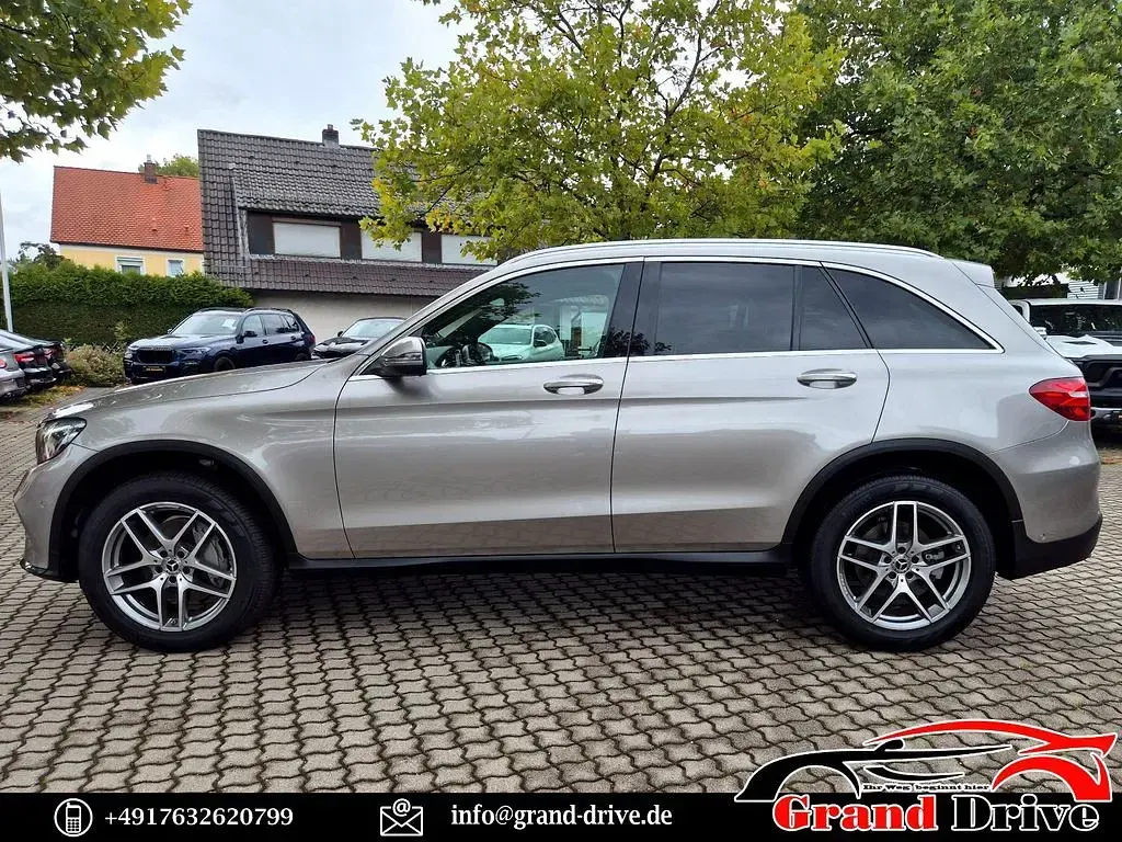 Gebraucht Mercedes GLC300 AMG 245 PS (180 kW) 2019 Silber SUV