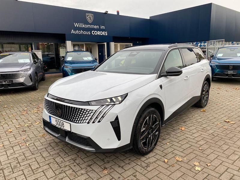 Weiß Neu 2025 Peugeot 5008 GT Van / Kleinbus | 40.950 € (Etwas zu teuer) - Bild 1/4