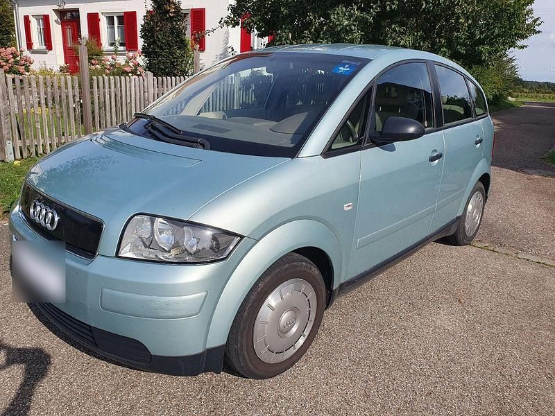 Gebraucht Audi A2 61 PS (44 kW) 2001 Grün Kleinwagen