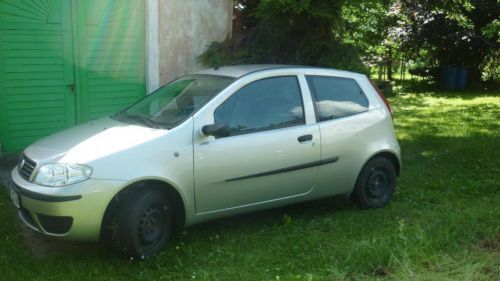 Grau Gebraucht 2005 Fiat Punto Kleinwagen | 3.500 € - Bild 1/2