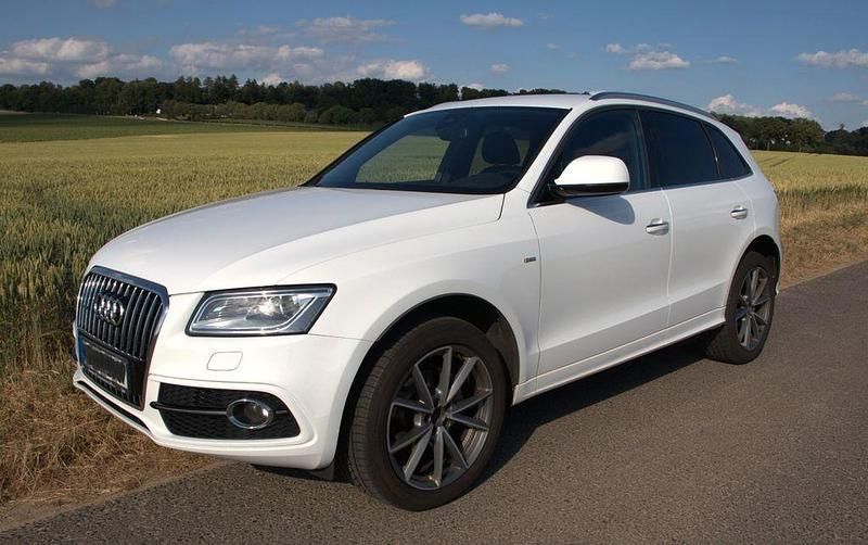 Weiß Gebraucht 2016 Audi Q5 Comfort SUV | 16.100 € (Fairer Preis) - Bild 1/4