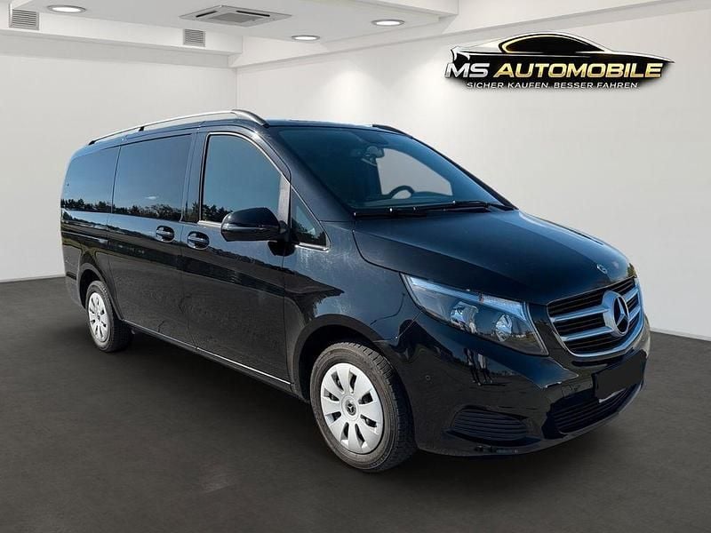 Gebraucht Mercedes V200 136 PS (100 kW) 2018 Schwarz Van / Kleinbus