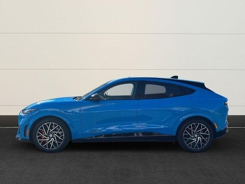 Gebraucht Ford Mustang Mach-E 358 kW (487 PS) 2022 Blau SUV