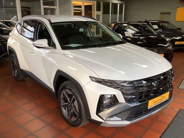 Serenity white Neu 2025 Hyundai Tucson Comfort SUV | 34.990 € (Guter Preis) - Bild 1/4