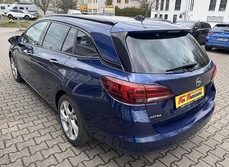 Gebraucht Opel Astra 145 PS (106 kW) 2021 Blau Kombi