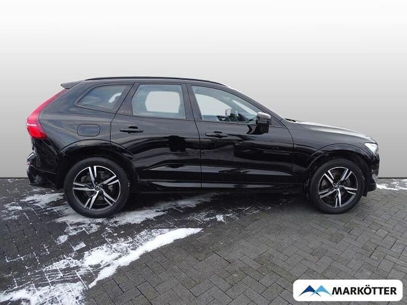 Gebraucht Volvo XC60 Plus 197 PS (144 kW) 2022 Schwarz SUV