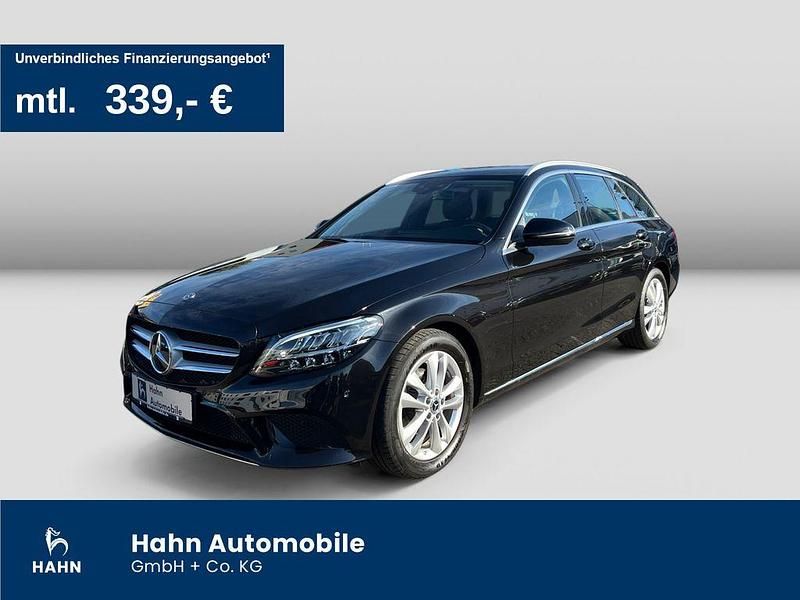 Obsidianschwarz metalliclack Gebraucht 2020 Mercedes C180 Avantgarde Kombi | 24.830 € (Guter Preis) - Bild 1/3