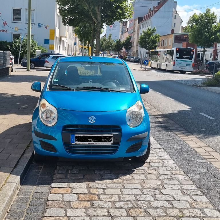 Blau Gebraucht 2010 Suzuki Alto Basic Kleinwagen | 2.590 € (Fairer Preis) - Bild 1/4