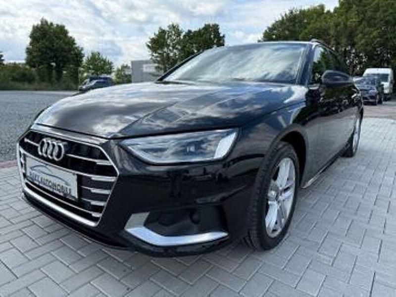 Schwarz Gebraucht 2022 Audi A4 Advanced Kombi | 19.499 € (Superpreis) - Bild 1/4