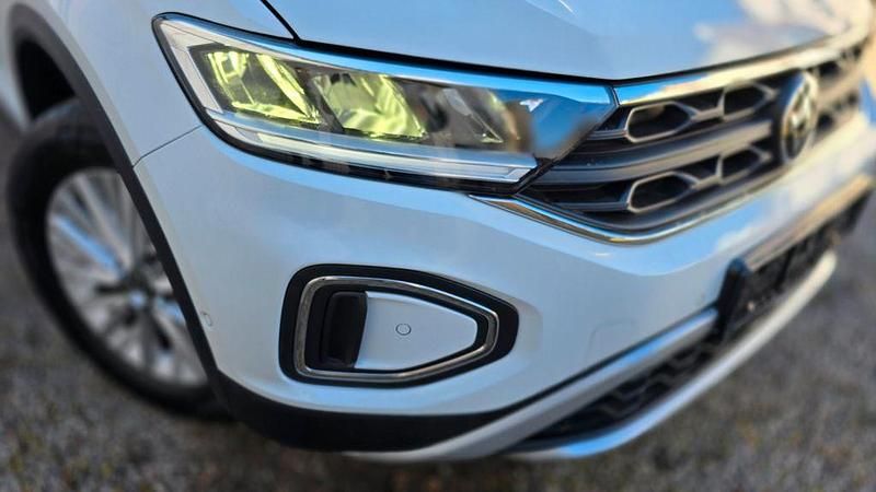 Gebraucht VW T-Roc Life 110 PS (80 kW) 2022 Weiß SUV
