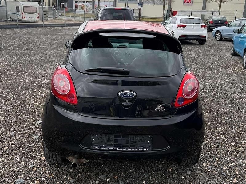 Gebraucht Ford Ka Titanium 69 PS (50 kW) 2015 Schwarz Limousine