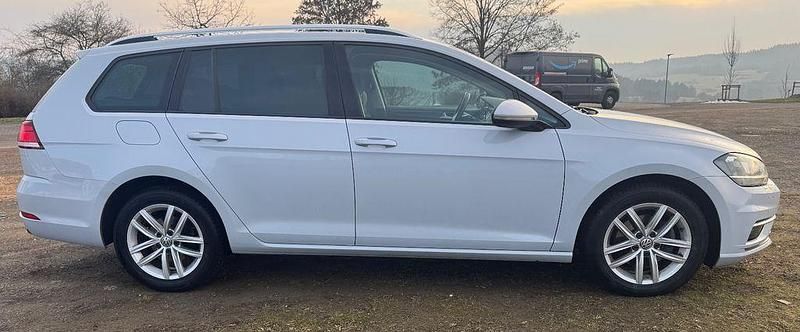 Gebraucht VW Golf VII 150 PS (110 kW) 2017 Weiß Kombi