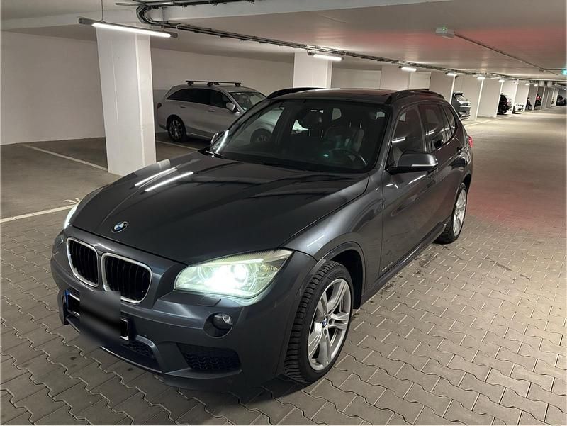 Grau Gebraucht 2012 BMW X1 M Sport SUV | 9.000 € (Fairer Preis) - Bild 1/4