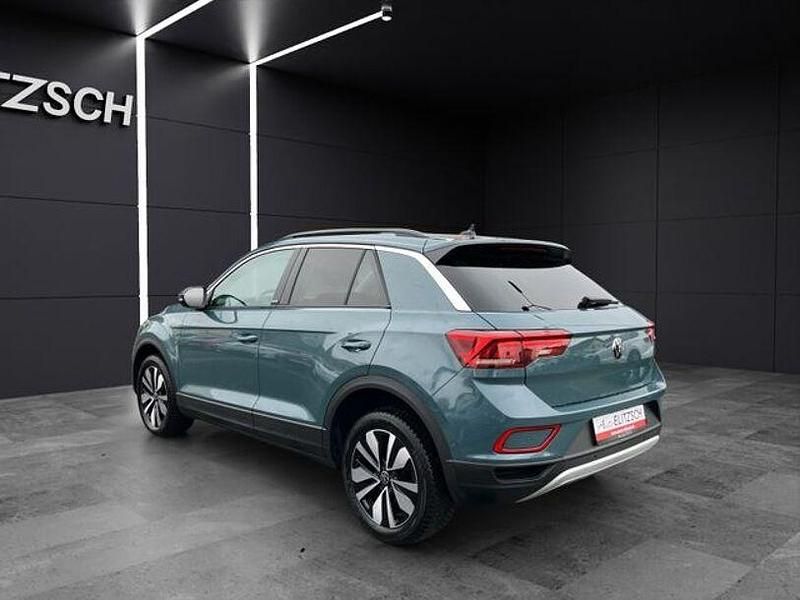 Gebraucht VW T-Roc Move 110 PS (80 kW) 2023 Petroleum blue metallic SUV