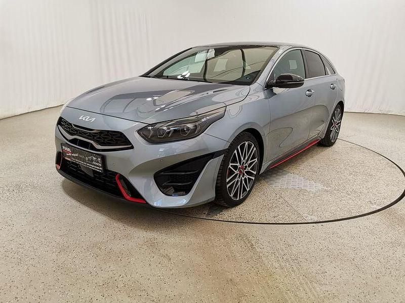 Gebraucht Kia ProCeed GT 204 PS (150 kW) 2024 Lunarsilber met. Kombi
