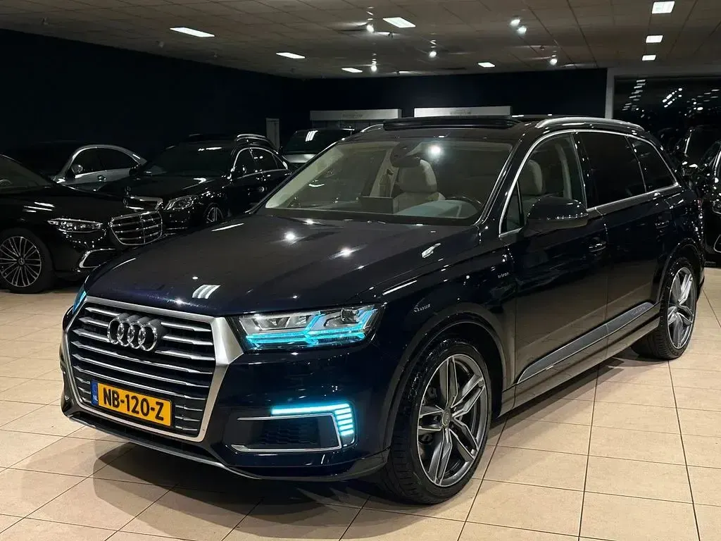 Gebraucht Audi Q7 258 PS (189 kW) 2016 Blau SUV