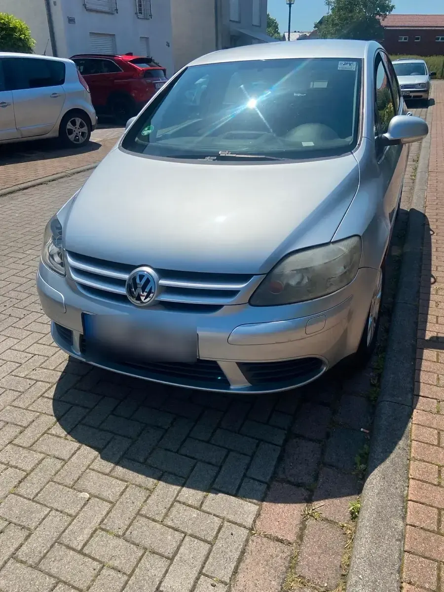Gebraucht VW Golf IV 102 PS (75 kW) 2005 Silber Limousine