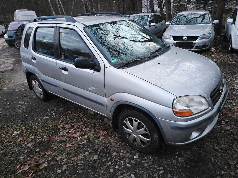 Gebraucht Suzuki Ignis 83 PS (61 kW) 2002 Kleinwagen