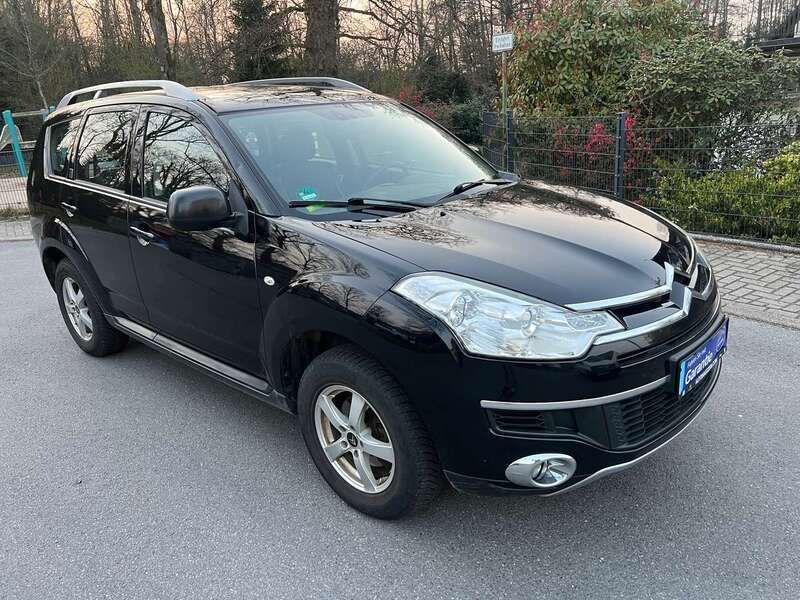 Schwarz Gebraucht 2011 Citroën C-Crosser Exclusive SUV | 5.950 € (Fairer Preis) - Bild 1/4