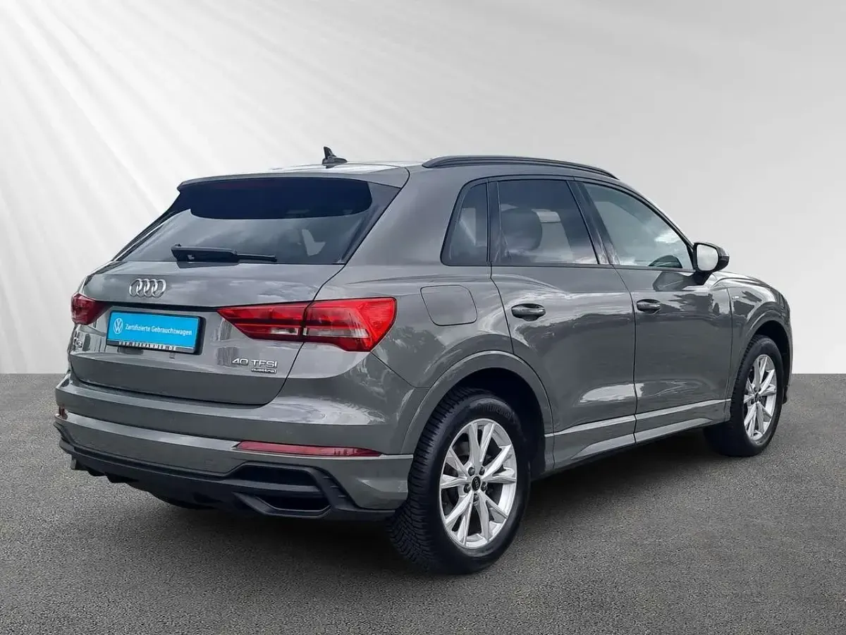 Gebraucht Audi Q3 S-Line 190 PS (139 kW) 2025 Grau SUV