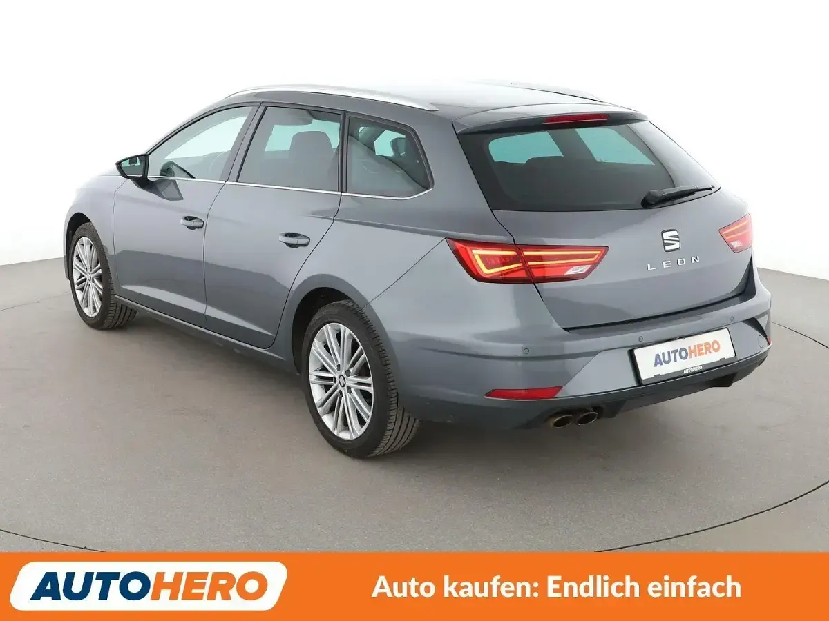 Używany Seat Leon XCELLENCE 150 KM (110 kW) 2017 Szary Kombi