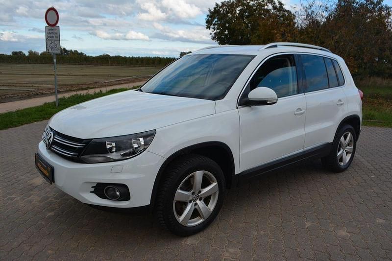 Weiß Gebraucht 2014 VW Tiguan Style SUV | 12.499 € (Fairer Preis) - Bild 1/4
