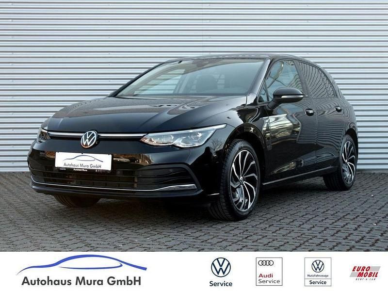 Schwarz Gebraucht 2021 VW Golf VIII Life Limousine | 23.990 € (Etwas zu teuer) - Bild 1/4