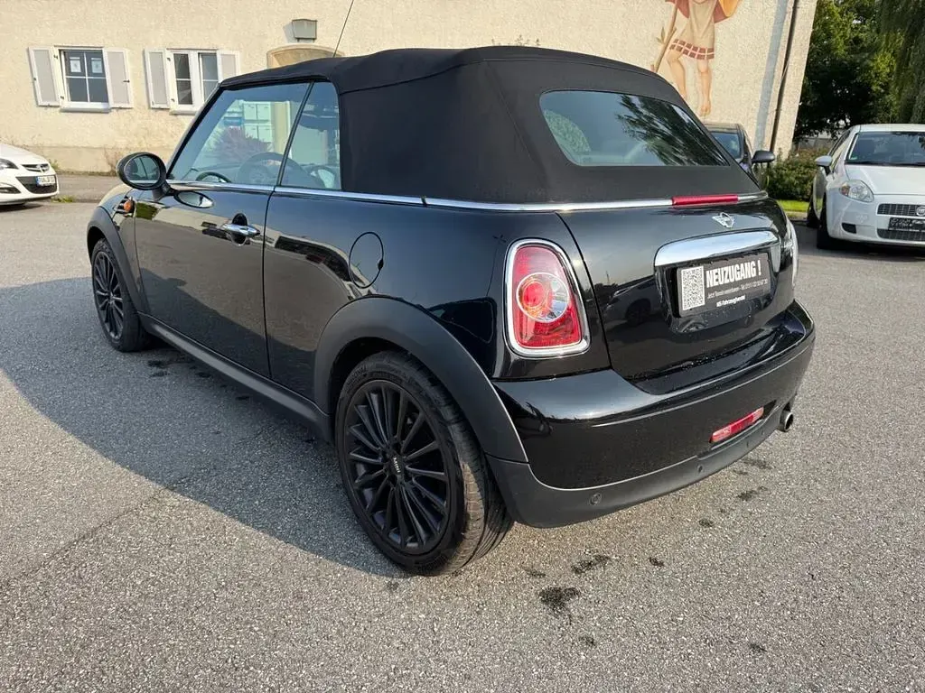Second-hand Mini Cooper Cabriolet 122 CP (89 kW) 2012 Negru Cabrio