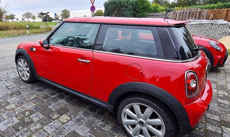 Usata Mini Cooper 120 CV (88 kW) 2007 Rosso Utilitaria