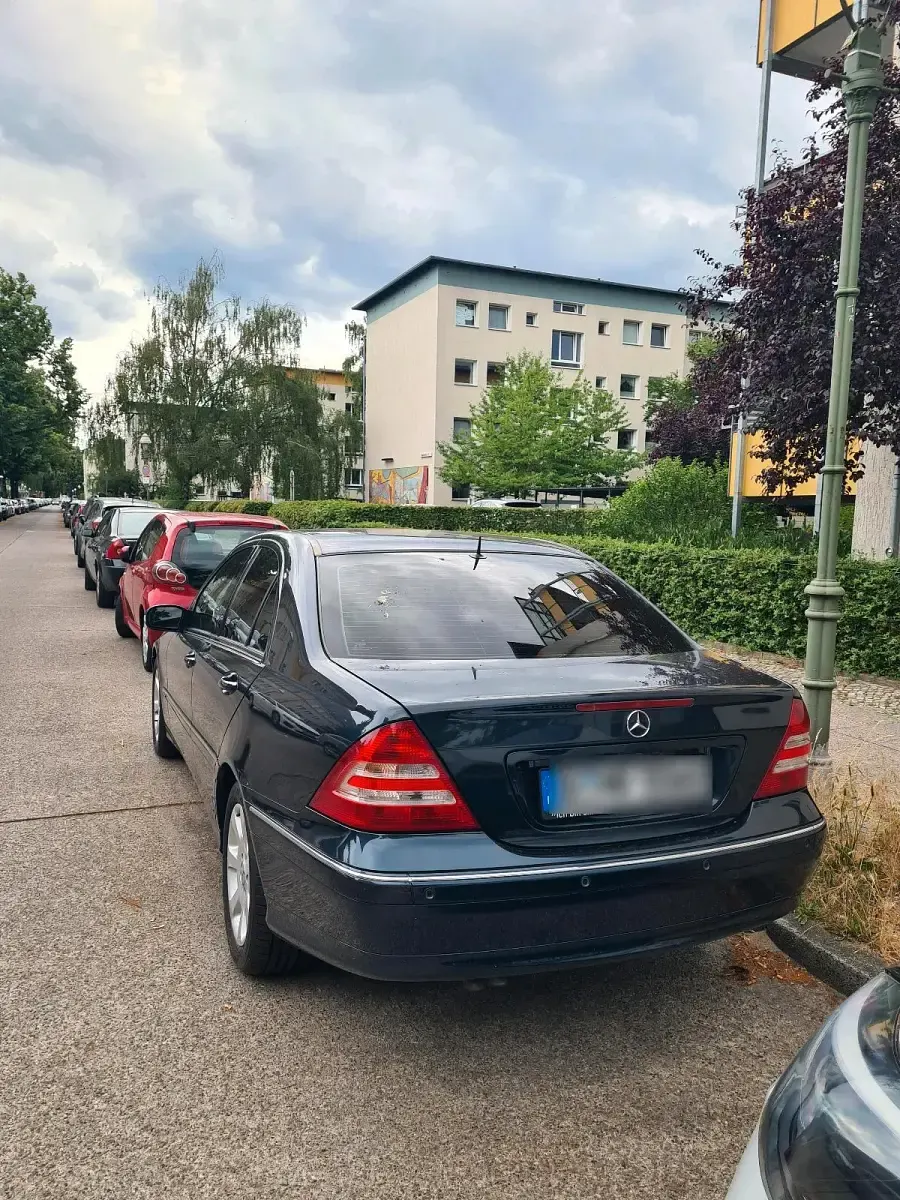 Gebraucht Mercedes C200 163 PS (119 kW) 2005 Schwarz Limousine