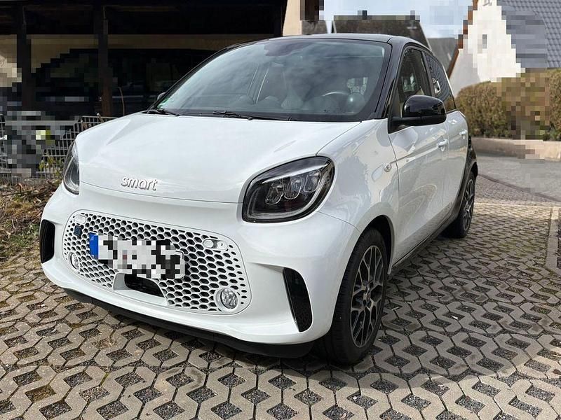 Gebraucht Smart ForFour Electric Drive 60 kW (82 PS) 2020 Weiß Limousine