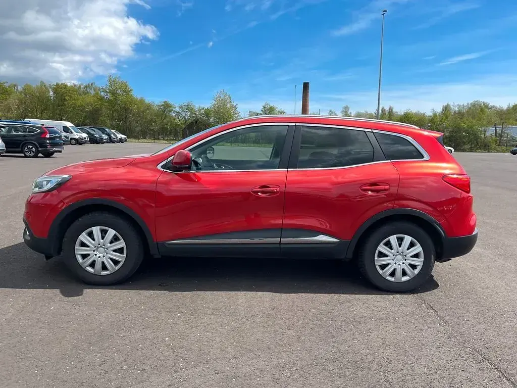 Używany Renault Kadjar Experience 131 KM (96 kW) 2015 Czerwony SUV