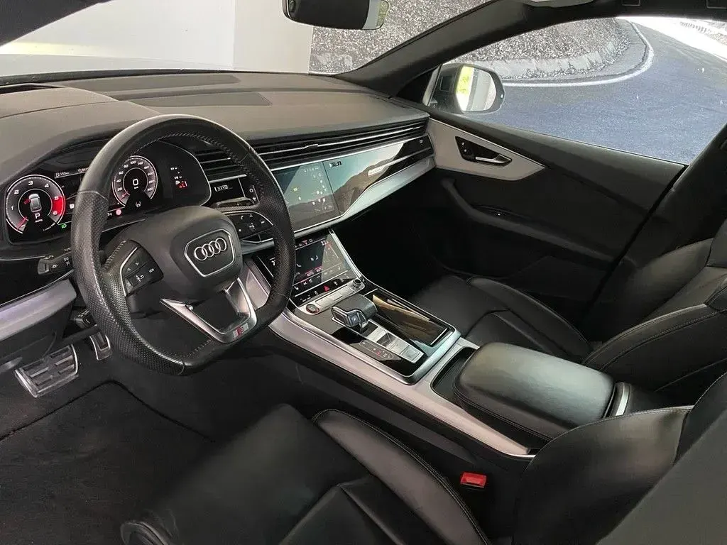 Gebraucht Audi SQ8 Sport 435 PS (319 kW) 2021 Grau SUV