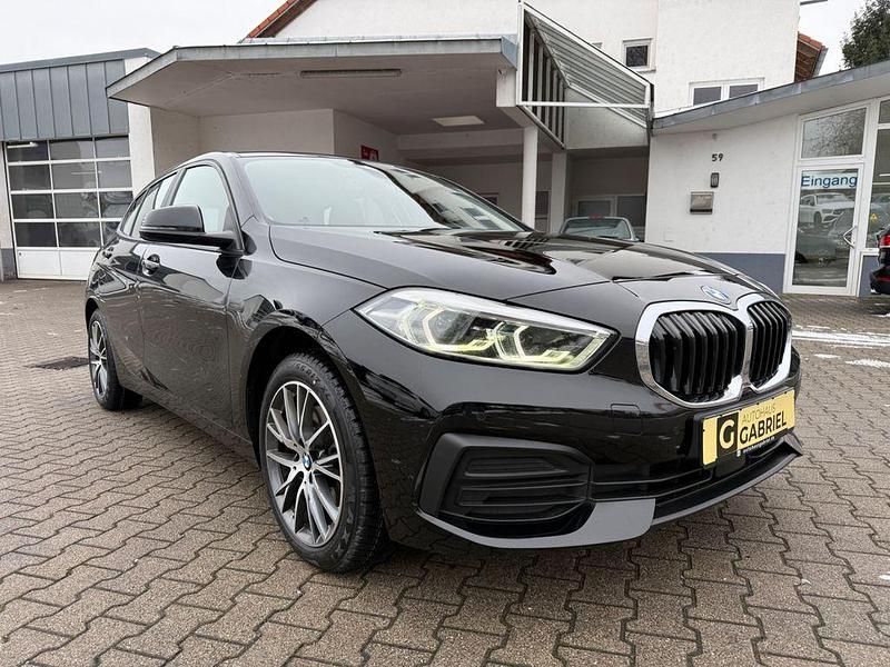 Gebraucht BMW 116 116 PS (85 kW) 2020 Schwarz Kleinwagen