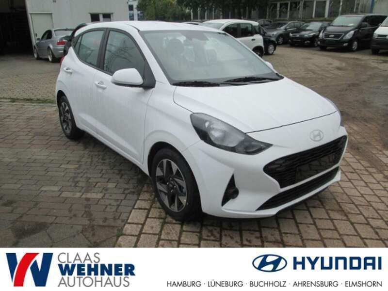 Weiss Neu 2024 Hyundai i10 Trend Kleinwagen | 17.490 € (Fairer Preis) - Bild 1/4