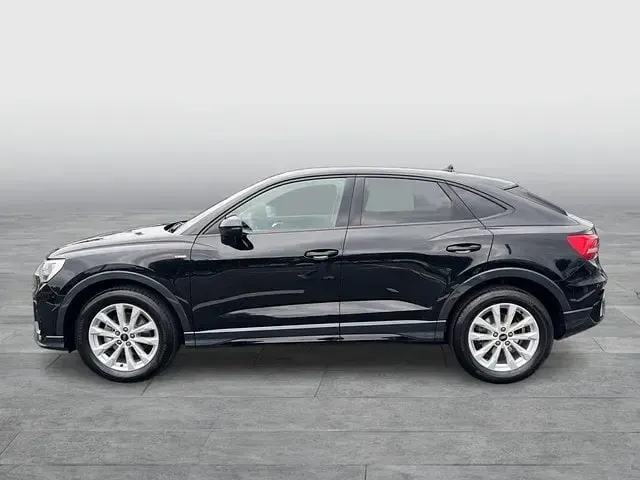 Gebraucht Audi Q3 Sportback S-Line 150 PS (110 kW) 2025 Schwarz SUV