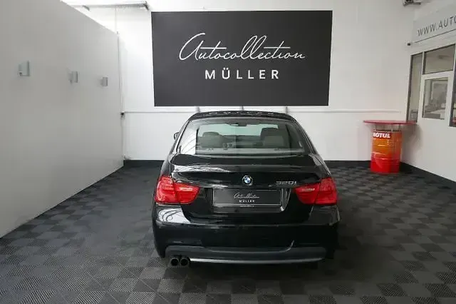 Gebraucht BMW 320 M Sport 170 PS (125 kW) 2010 Schwarz Limousine