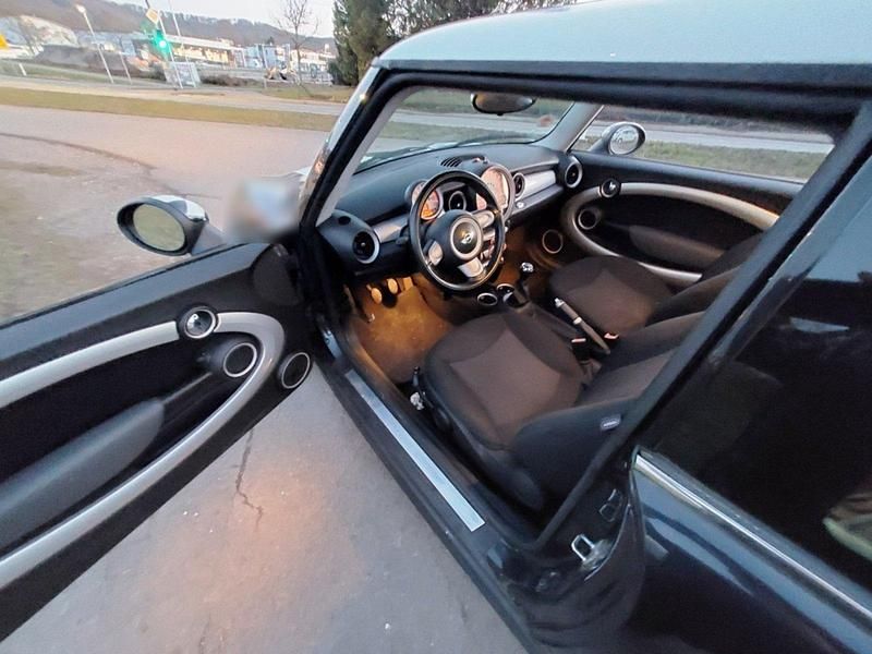 Gebraucht Mini Cooper 120 PS (88 kW) 2007 Schwarz Kleinwagen