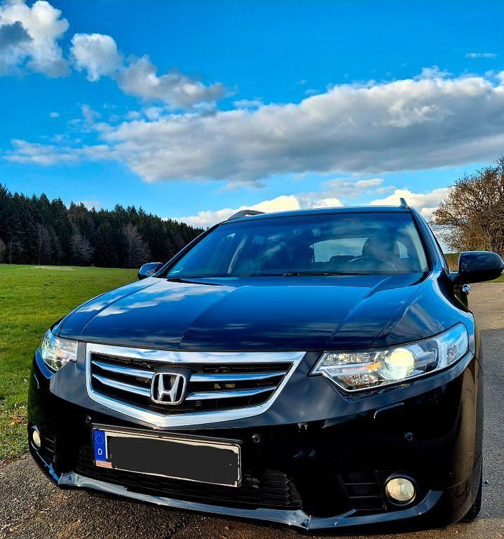 Gebraucht Honda Accord Elegance 156 PS (114 kW) 2014 Schwarz Kombi