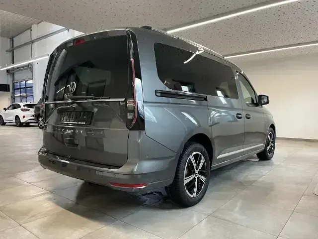Neu VW Caddy Maxi Style 116 PS (85 kW) 2026 Grau Van / Kleinbus