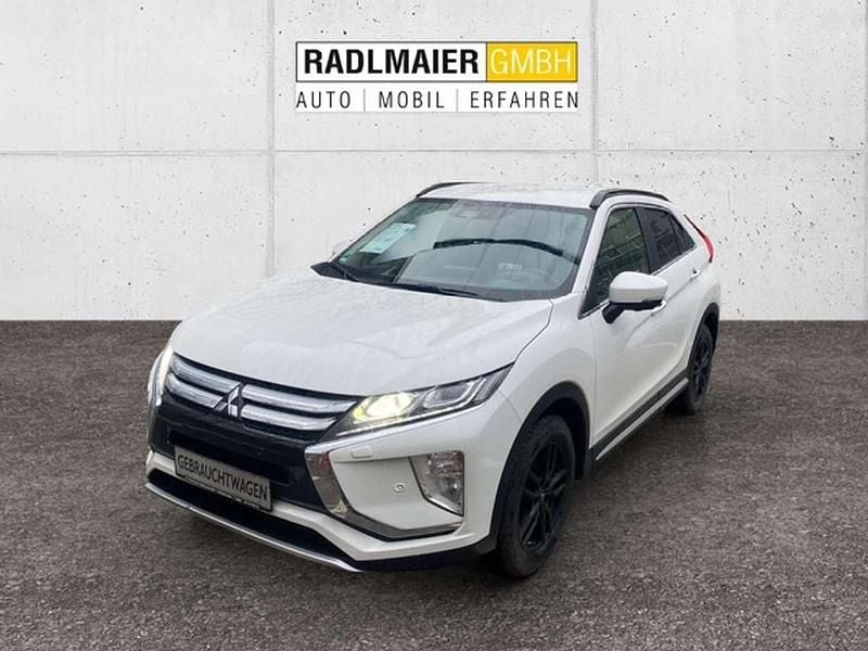 Weiß Gebraucht 2018 Mitsubishi Eclipse Limousine | 17.995 € (Guter Preis) - Bild 1/4