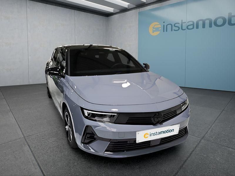 Neu Opel Astra 131 PS (96 kW) 2025 Grau Kombi