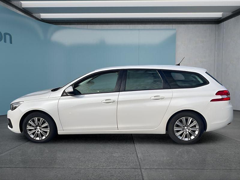 Weiß Gebraucht 2019 Peugeot 308 Kombi | 10.899 € (Fairer Preis) - Bild 1/4