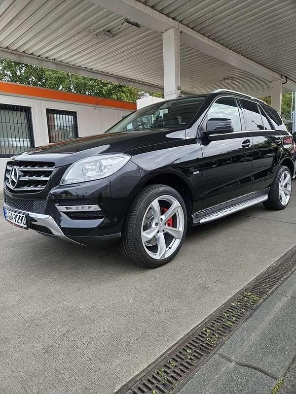 Gebraucht Mercedes 350 258 PS (189 kW) 2012 Schwarz Limousine