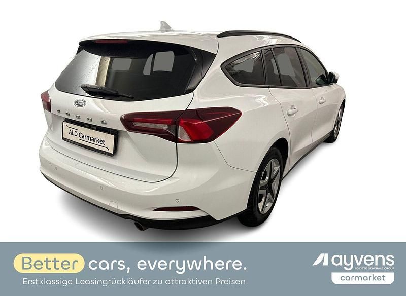Gebraucht Ford Focus Cool & Connect 120 PS (88 kW) 2022 Weiß Kombi