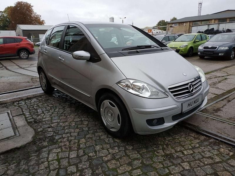 Grau Gebraucht 2007 Mercedes A150 Kleinwagen | 4.990 € (Fairer Preis) - Bild 1/4